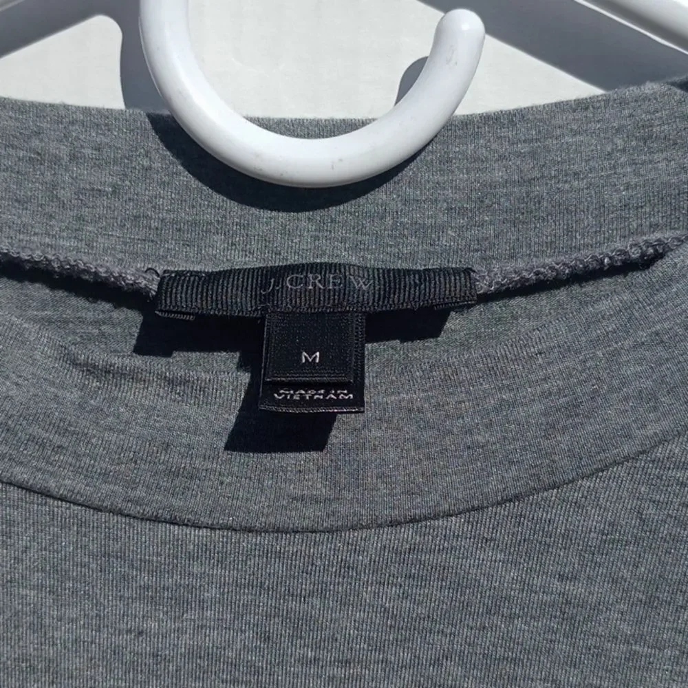Medium J. Crew Mock Neck Gray Jersey Long Sleeve Swing Sweater Dress Pockets